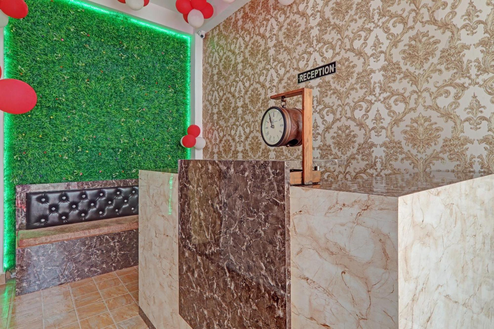 Hotel O Sparrow Nest Varanasi Exterior foto